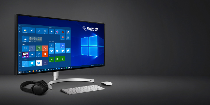 Rear view display screen